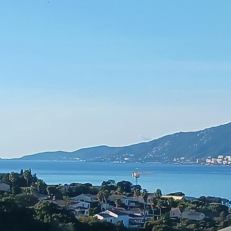 Studio Avec Terasse Vue Mer Porticcio  Εξωτερικό φωτογραφία