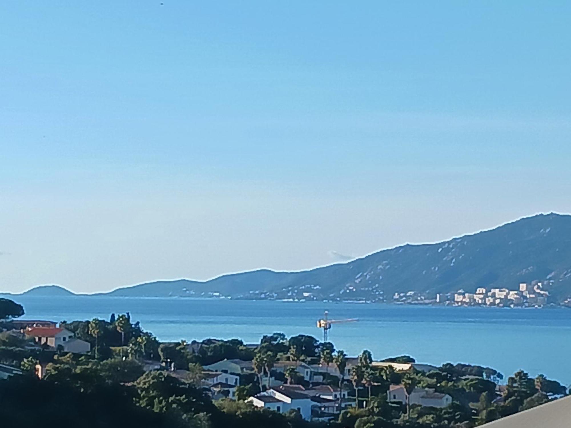 Studio Avec Terasse Vue Mer Porticcio  Εξωτερικό φωτογραφία